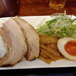 俺の中華たなか家 - トッピング⤴️類は別皿提供(^o^)d　ボリューム有り☆