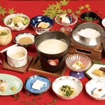 豆富と釜飯 翁 - 紅葉御膳