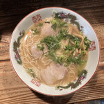 ラーメン屋 - ラーメン 650円