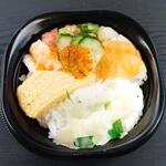 華寿し - ミニ海鮮丼 (税抜)328円 ※開封後 (2023.01.25)