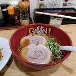 ラーメンガッツン - 料理写真:こってり (並)