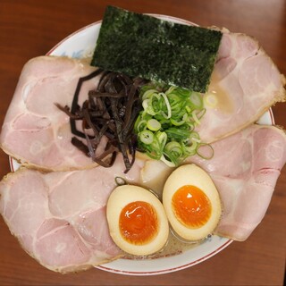 濃厚ラーメン かなや_1