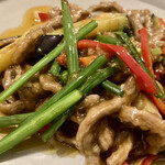 中華 本田 - ナスの花ニラなんですよー