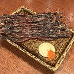 Tatami-dried firefly squid