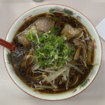 ラーメン 親爺 - ラーメン 850円 