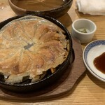 Yataiya Hakata Gekijou - 鉄鍋餃子２人前