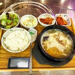 韓国料理 ホンデポチャ - 