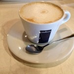 ラ カーサヒデ - ランチ 食後のドリンク カフェラテ