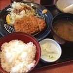 華屋与兵衛 - やっと、ご飯ww