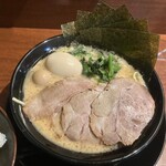 横浜家系ラーメン 善喜家 - 