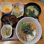 にしき - 健康五色たまごかけごはん定食