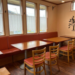 The Room - 店内