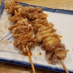 札幌ザンギ本舗 - パリかわ串 77円× 2