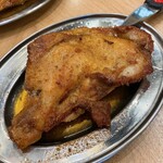 Yokohama Gyokou - 若鶏の骨付きチキン