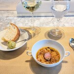 La Brianza - トスカーナリボリータサカエヤ和牛アキレス腱自家製サルシッチャ入り。今回の年末年始はコテキーノリボリータにお目にかかれなかったなと思っていた矢先の嬉しいメニュー登場!! アキレス腱とろけるぅ〜(๑´ڡ`