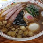 手打ラーメン みうら - 煮玉子はトッピングです