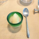 La Brianza - レモンとオレンジスパークリングワインラム酒ポンケ。少しスイートで美味しいお口直し☆