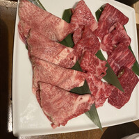 十勝ハーブ牛焼肉 MONMOM - 