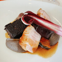 Benoit Alain Ducasse - ボーノポークロース肉とブーダンノワール