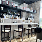 Kalm Cafe&Bar - 