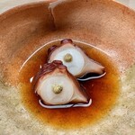 日本橋蛎殻町 すぎた - 2022.12.  蛸の柔らか煮