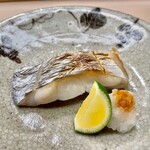 日本橋蛎殻町 すぎた - 2022.12.  太刀魚の焼物