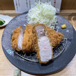 とんかつ とみた - TOKYO-Xとみたリブロースのアップ