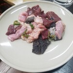 スタミナ苑 - ミックスホルモン　2,450円