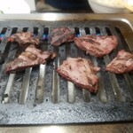 スタミナ苑 - ミックスホルモン　