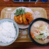 食堂 さくら - 令和5年1月 ランチタイム
本日の日替り 650円
かす汁 、いんげんのゴマ和え、鶏の天ぷら5個、ご飯