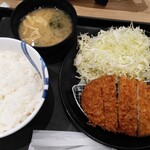 Matsunoya - ロースカツ定食・トッピングポテサラ(500円)