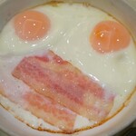 ホテルバーデン - 朝食(洋食)のベーコンエッグ(R5.1.26撮影)