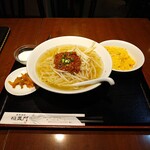 Fukuei mon - ジャージャーつゆそばと半チャーハン