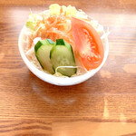 Gimpuu - チキンソテー定食（サラダ、ご飯＆スープor味噌汁）＋
                        ビーフシチュー
                        1080円＋1280円
                        