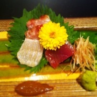 神戸座屋 - きんきは肝と味噌を和えたものでいただきます