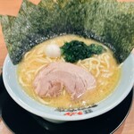 Machida Shouten - ラーメン　カタメ　海苔マシ