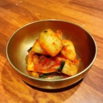 代官山 焼肉かねこ - 白菜キムチ