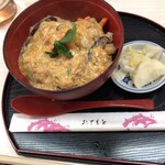 Ichifuku - 玉子丼・単品¥600（税込）　通常は、うどん付きで¥650（税込）になります。