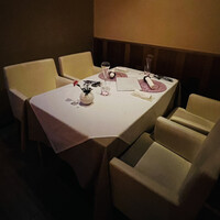 Vintage with Restaurant - ◎シックなテーブル席