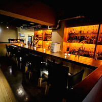 Vintage with Restaurant - ◎店内のラグジュアリーなバーカウンター。