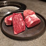 焼肉 思食 - 