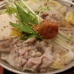 しゃぶしゃぶすき焼どん亭 - 豚塩ちゃんこ鍋膳(肉大盛)　1078円(税込)