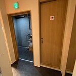 Yakiniku Reimen Kamechan - 1階2階にそれぞれトイレ有