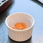 エリエールゴルフクラブ松山 - にんにくチップ