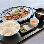 エリエールゴルフクラブ松山 - 牛ロース焼肉膳