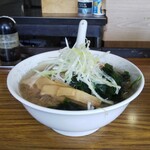 とんこつら～めん 一代 - とんこつしょうゆチャーシューラーメン(1150円)