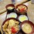 望羊荘 - 料理写真:豚丼¥1150とかきあげ丼¥1050。ミソスープと沢庵付き。
