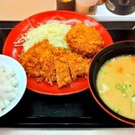 Katsuya - ロース、メンチカツ定食￥869＆豚汁大に変更￥44
