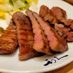 Gyuutan Sumiyaki Rikyuu - 牛タン定食三枚