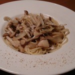 tou - キノコたっぷりパスタ